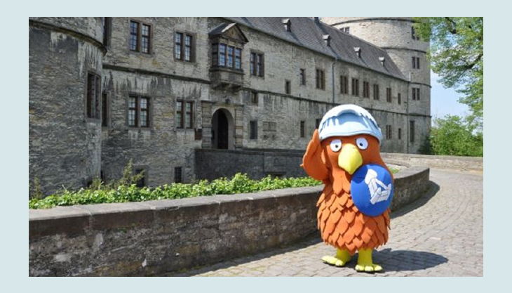 kreismuseum wewelsburg museum mit maskotchen