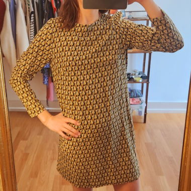 Middle sleeve dress 