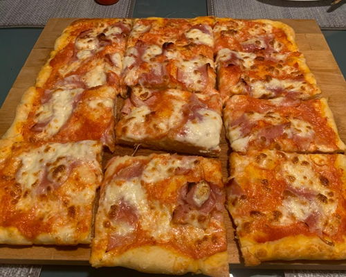 Corsi di cucina Como: I grandi classici italiani: pizza e tiramisù