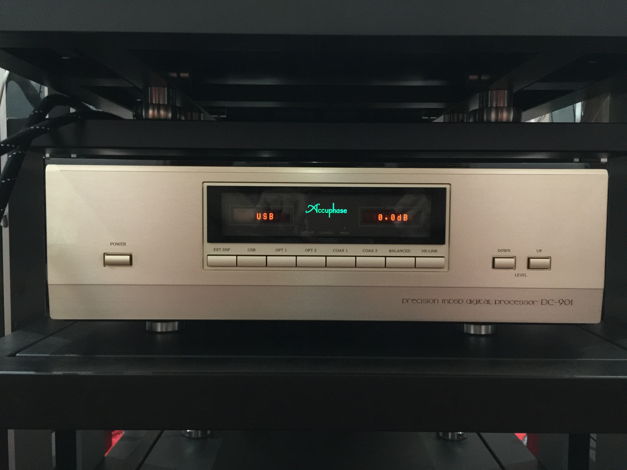 ACCUPHASE  DC901  220V-240V Australian Stock, Perfect c...