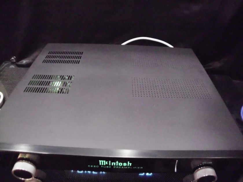 McIntosh C-220 Tube Preamplifier