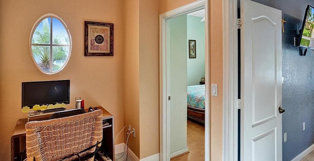 Slideshow image