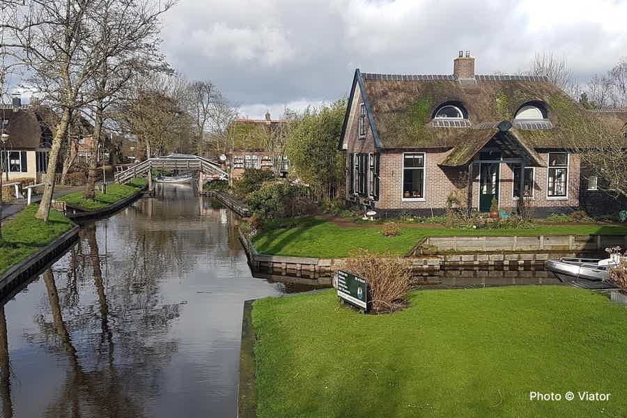 Giethoorn Small Group Day Tour with Boat Cruise - photo 6