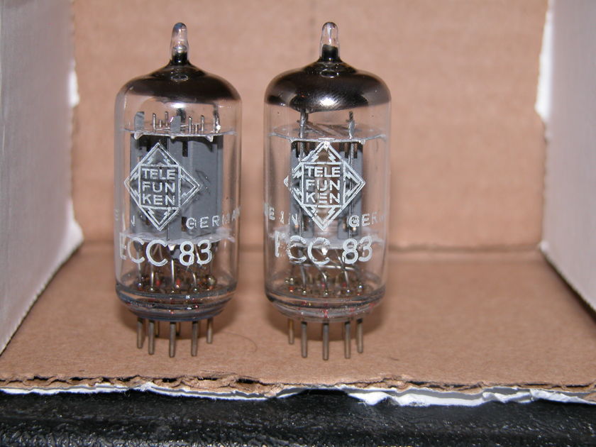 2 EXCELLENT VERY QUIET TELEFUNKEN SMOOTH PLATE 12AX7 TUBES