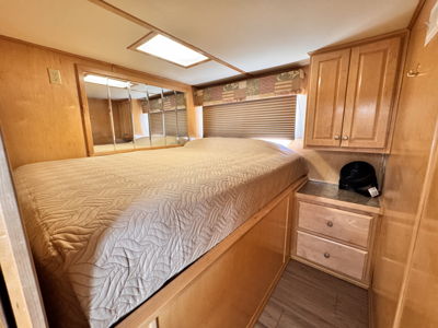 Boat Image 16