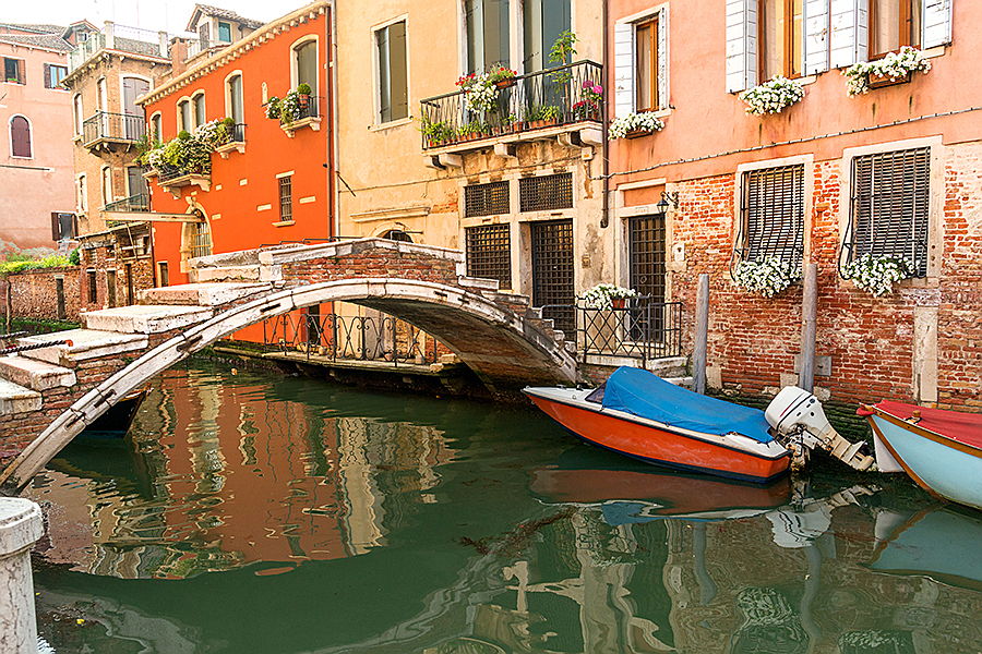 Venezia
- ponte chiodo Cannaregio.jpg