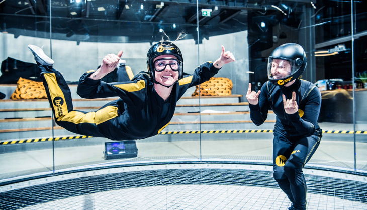 hurricane factory berlin spaß beim schweben