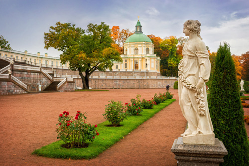 Петергоф и Ораниенбаум. Фонтаны (экскурсия по парку) + Меншиковский дворец