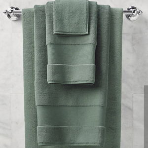Frontgate Resort Collection Turkish Cotton Bath Towels & Luxurious Softness