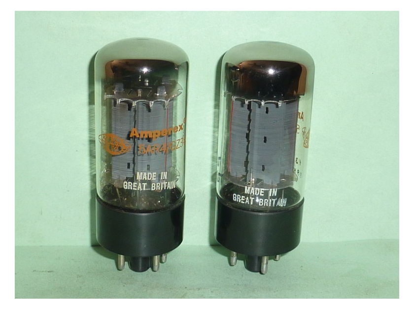 Lampe Redresseuse GZ34 Mazda NOS – Valve Testée – Fabriquée Par Mullard (code F32 B6A1)