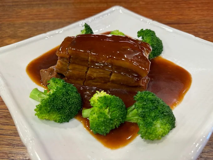 TRUE ASIAN KITCHEN - Image 6