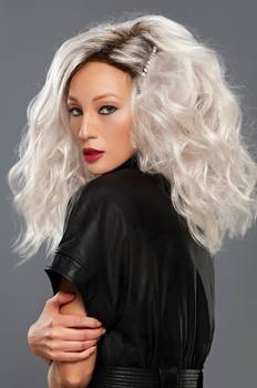 Rachel wig in arctic sleet colour