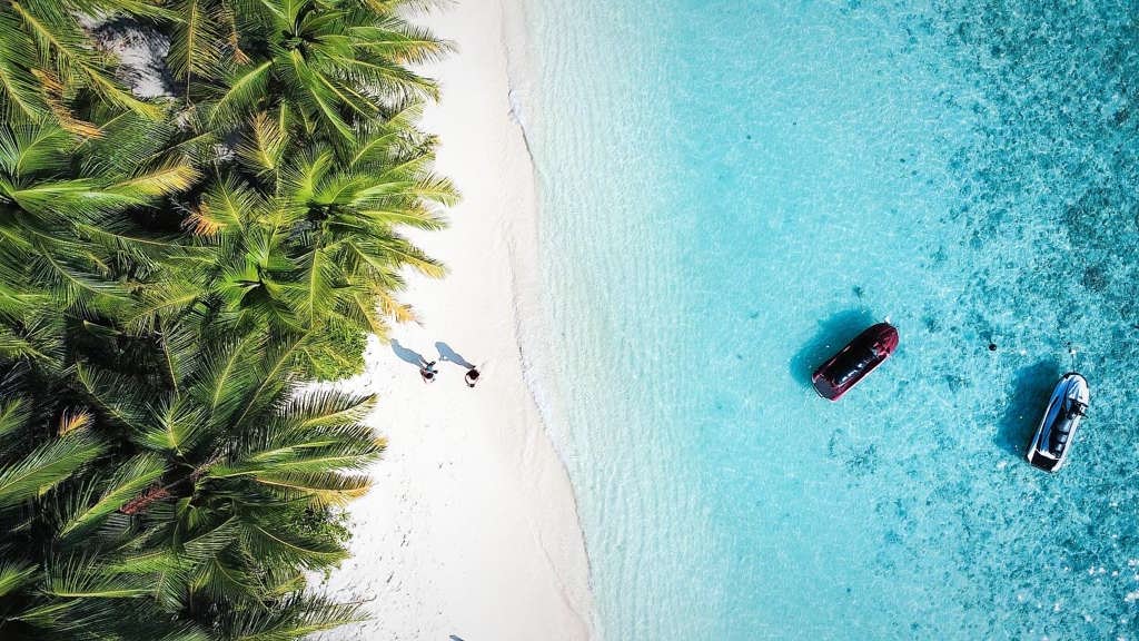 Image of Maldives on a b... travel plan