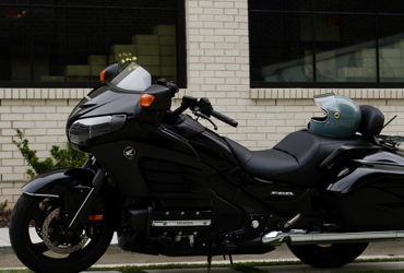 2013 HONDA GL1800B GOLD WING F6B motorcycle for rent near Alpharetta, GA