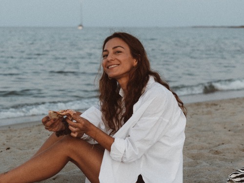 Sarah Pour