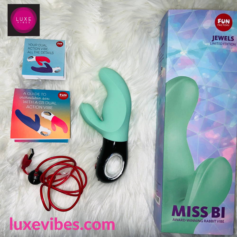 Fun Factory Miss Bi  Package Contents