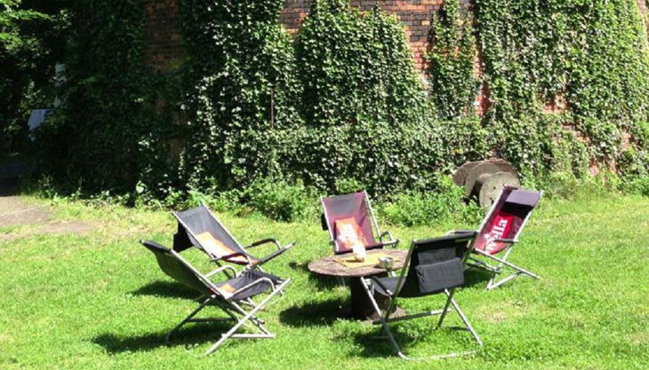 bar im wasserturm sitzecke