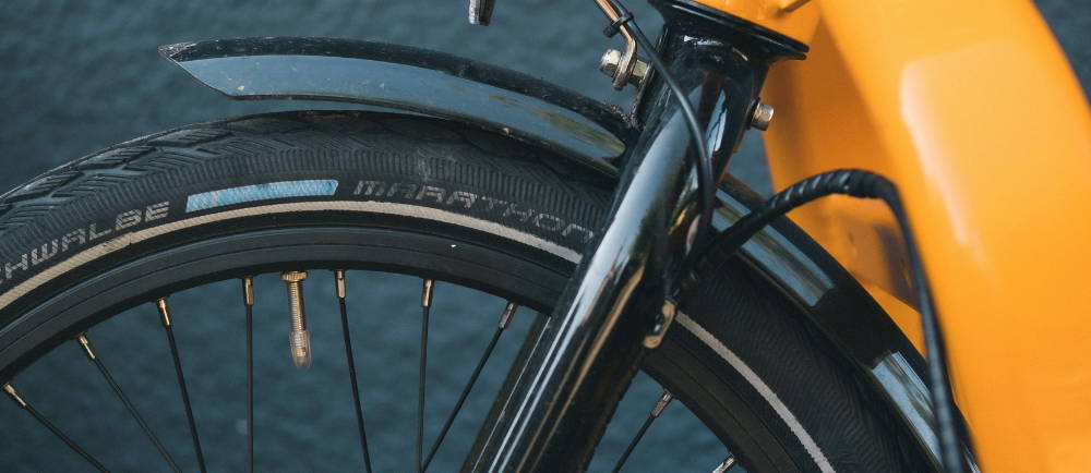 Shwalbe Marathon tire on city bike