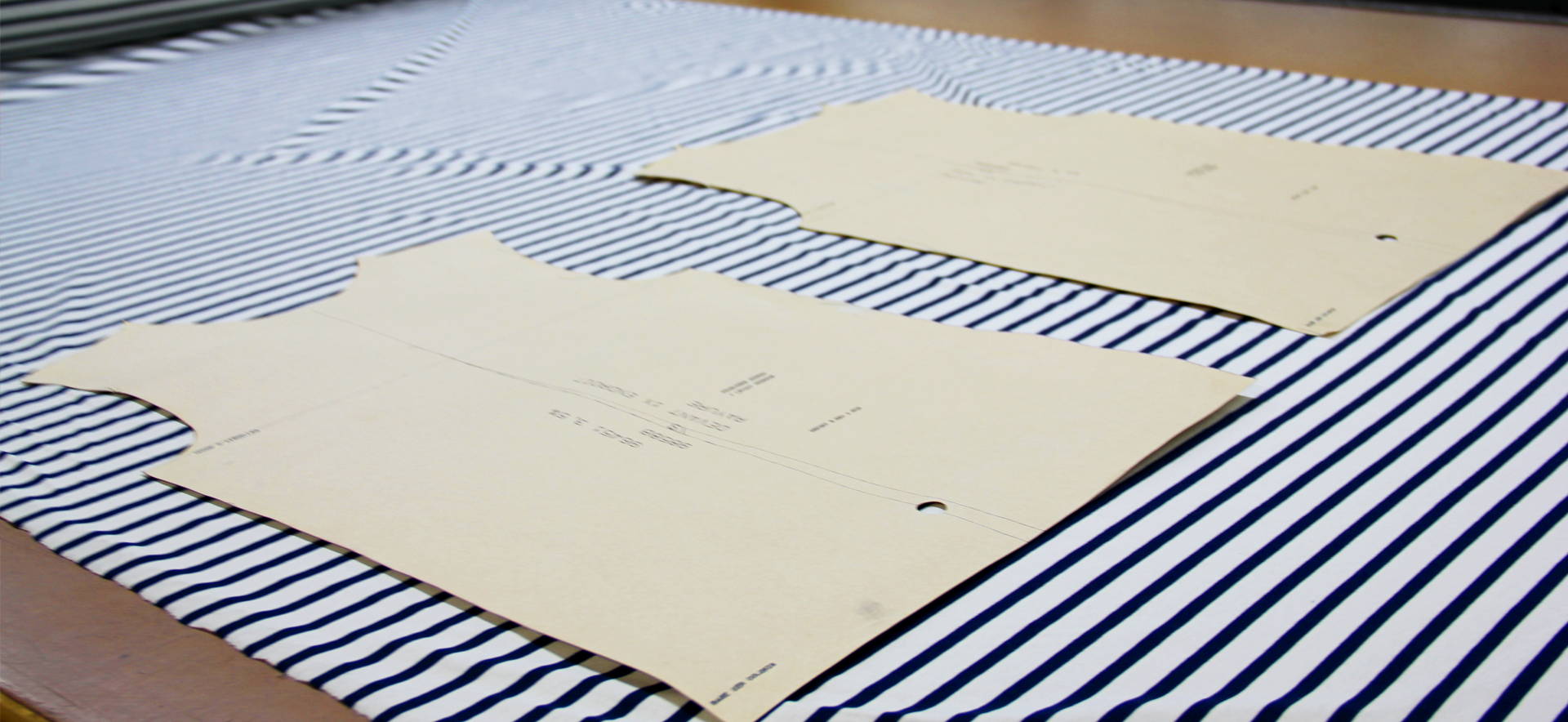 textil de algodon usado para fabricar camisetas de mangas largas