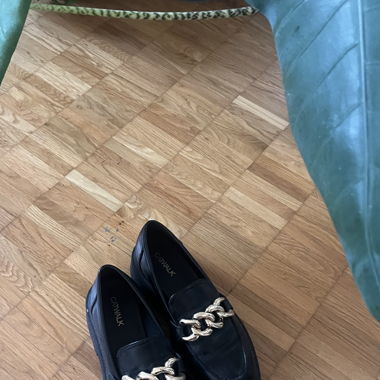 loafers