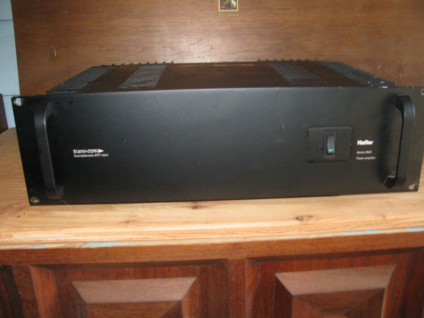 Hafler 9505 transnova amplifier