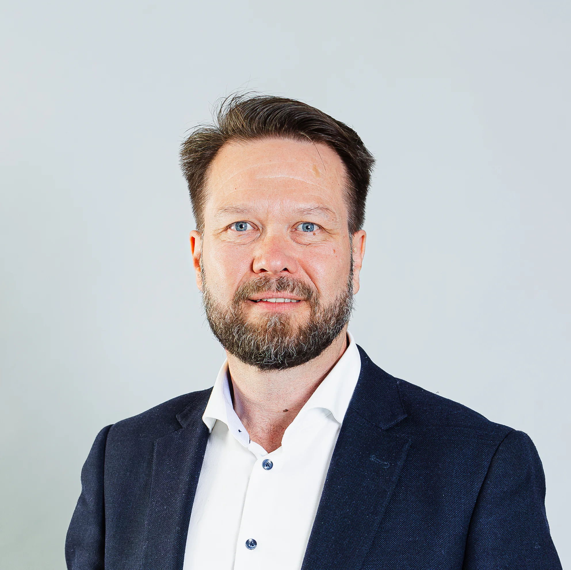 ÅKE  VIKSTEDT