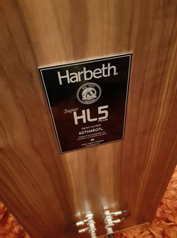 Harbeth Super HL5 Plus in Walnut 40th Anniversary