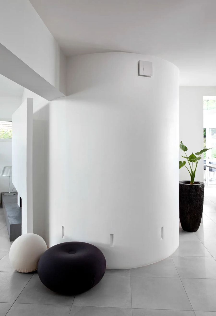 Alarme sans fil Daitem sur une villa contemporaine — photo 4