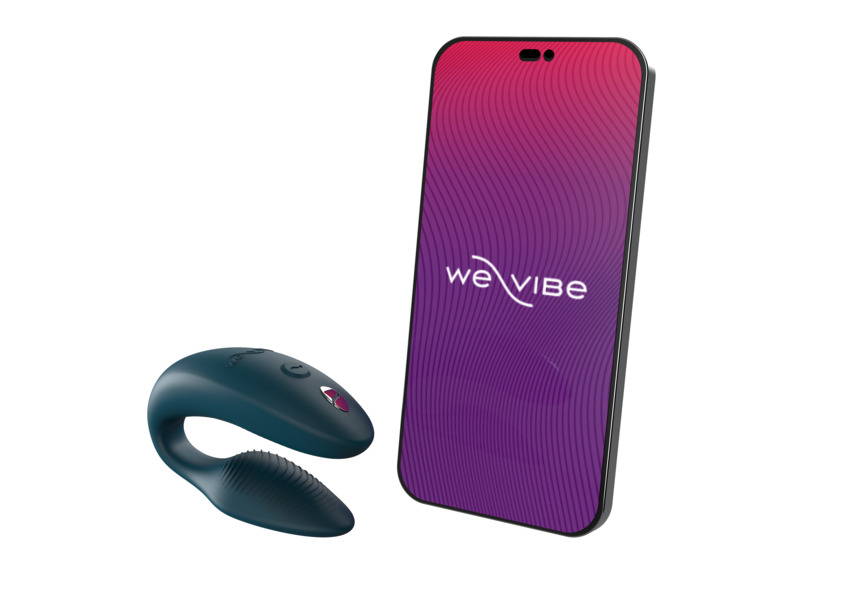 We-Vibe Sync 2 Green with Iphone