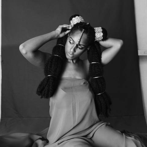 Yelenah Saro