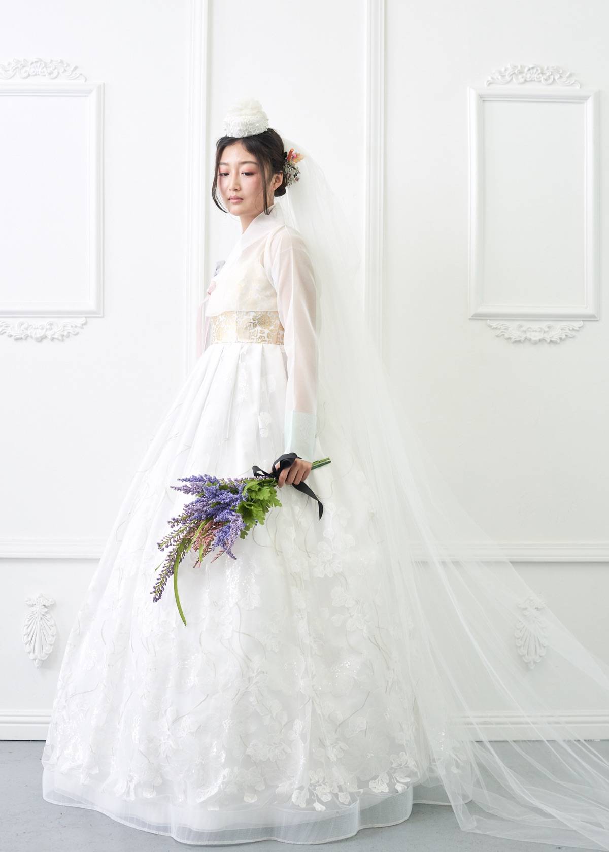 traditional korean hanbok wedding dress