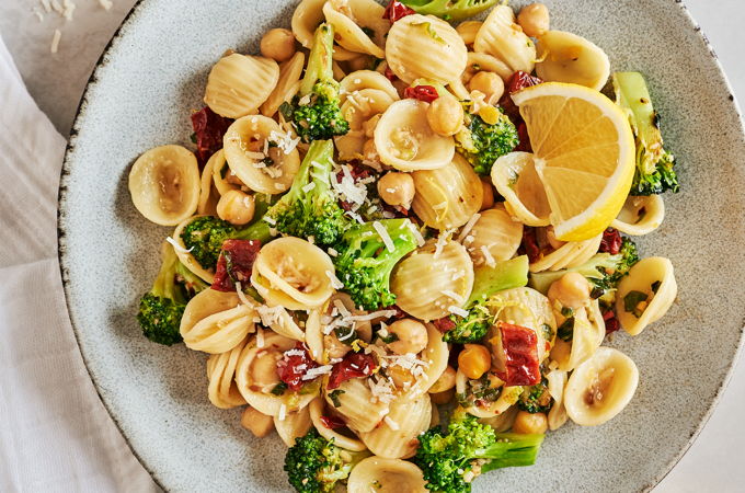 Orecchiette with Chickpeas and Broccoli
