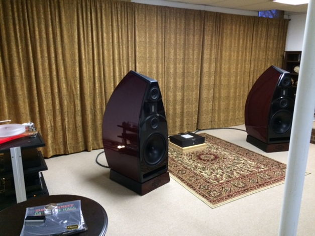 Vapor Audio Nimbus Black in showroom condition