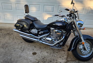 2013 SUZUKI BOULEVARD C50 motorcycle for rent near Jacksonville, AR