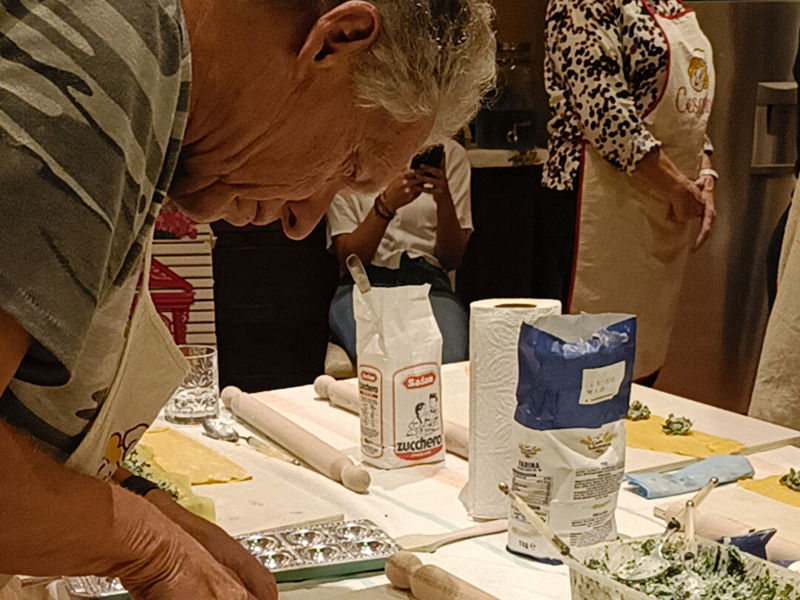 Cooking classes Lido di Ostia: Prosecco and ravioli: perfect union