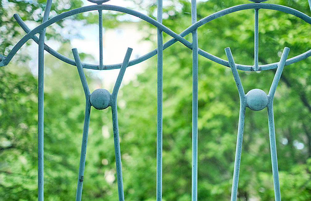  Berlin
- Mint green lacquered railings