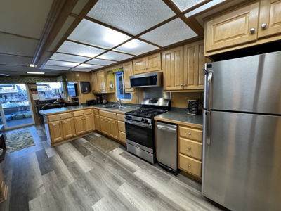 Boat Image 8