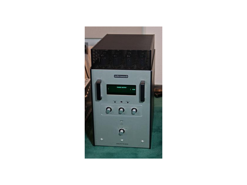 Audio Research REF 610T Mono Amplifiers