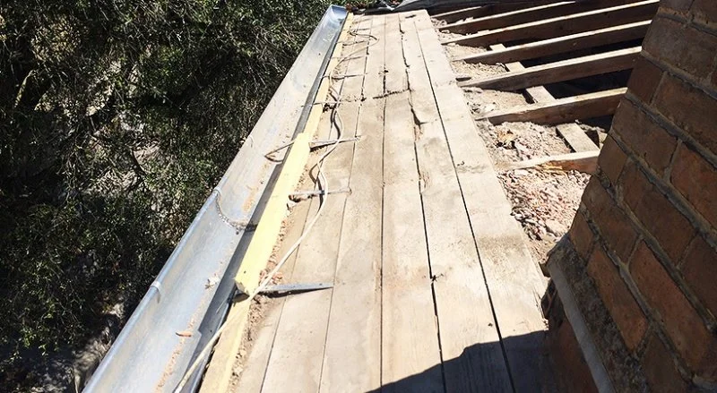 Rénovation d’une toiture en tuiles de Marseille sur une villa à La Turbie — photo 8 sur 28 — CEG TOITURE