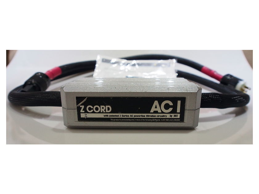 ** MIT Oracle Ac1 2m power cord 15A/US plug ( ** The lowest price ** PRICED **)