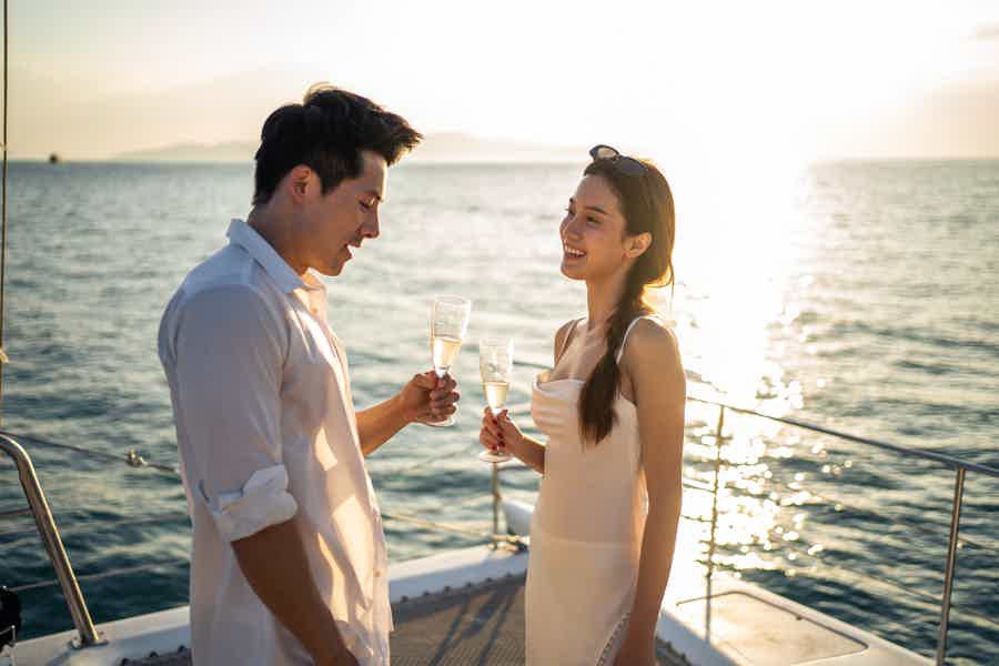 Barcelona: Sunset Sailing Tour with Open Bar & Snacks - photo 6