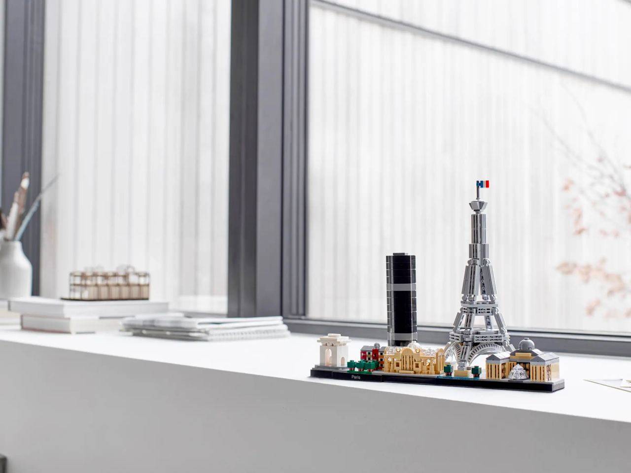 LEGO Architecture Paris 21044 review! 