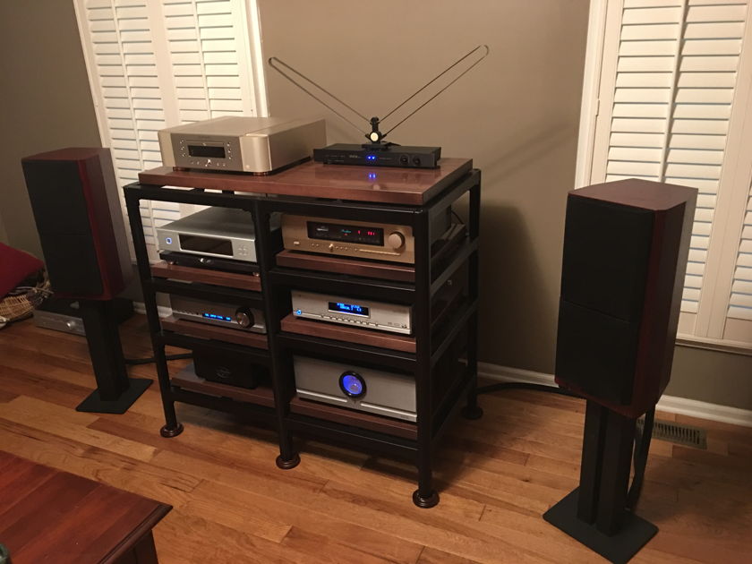 Bryston Mini-T Speaker Rosewood Finish w/stands