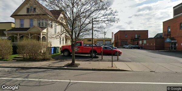 Schraders' Garage exterior