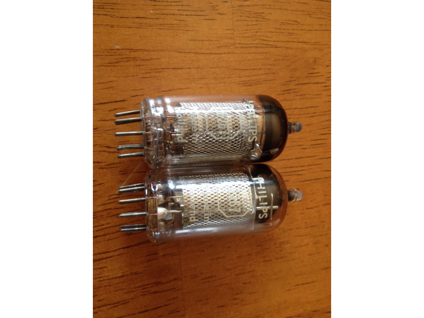 Philips holland EF86 / 6267 D getter matched tubes pair test strong