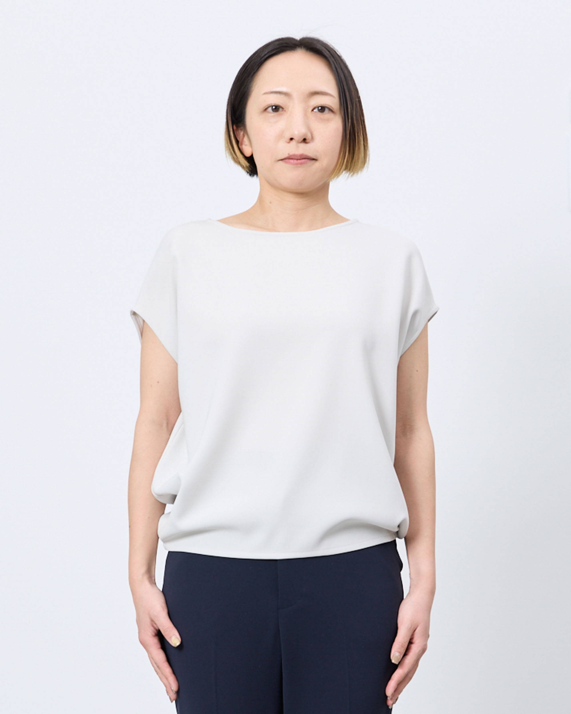 SOEJU ソージュ　ショートスリーブコクーンブラウス　ホワイト　Sサイズ コクーンブラウス8分袖 - SOÉJU online store｜上質な大人の女性のため
