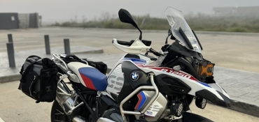 2021 BMW R 1250 GS ADVENTURE motorcycle for rent near Pearland, TX