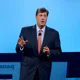 LPL's Bill Dwyer decides to call it quits and Robert Moore is taking over his duties