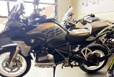 2018 BMW R 1200 GS ADVENTURE motorcycle for rent near Longmont, CO
