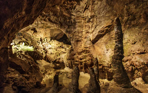Private Cave Walking Tour in Budapest